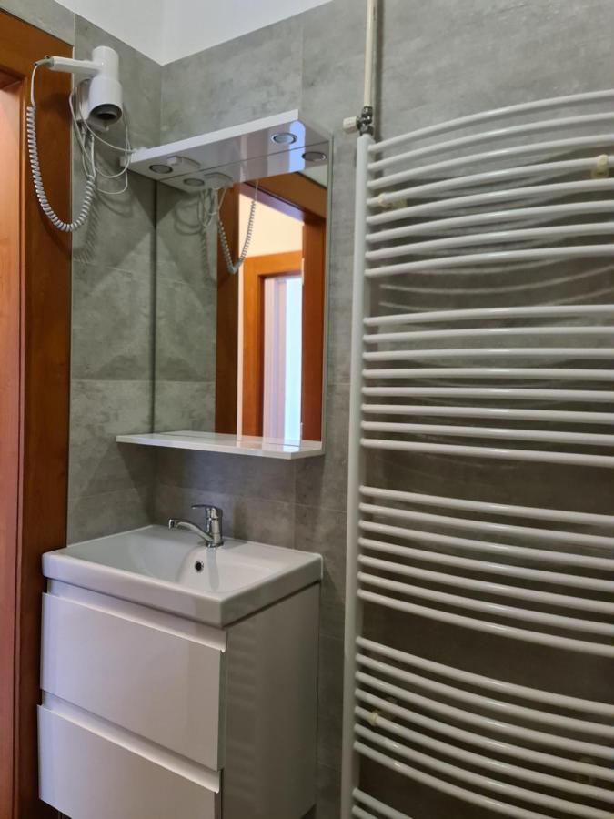 Hotel Koruna Rožnov pod Radhoštěm Εξωτερικό φωτογραφία