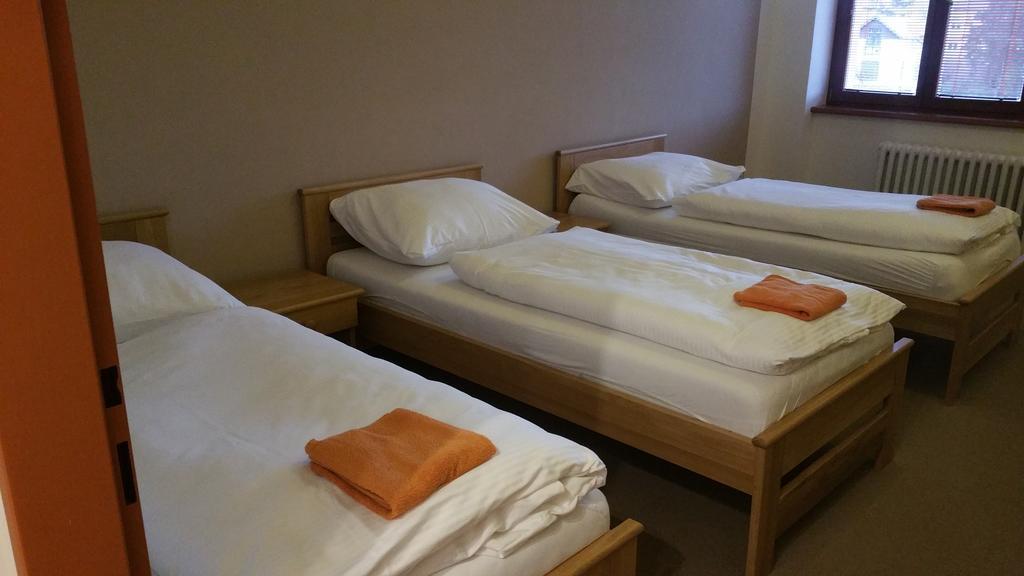 Hotel Koruna Rožnov pod Radhoštěm Δωμάτιο φωτογραφία