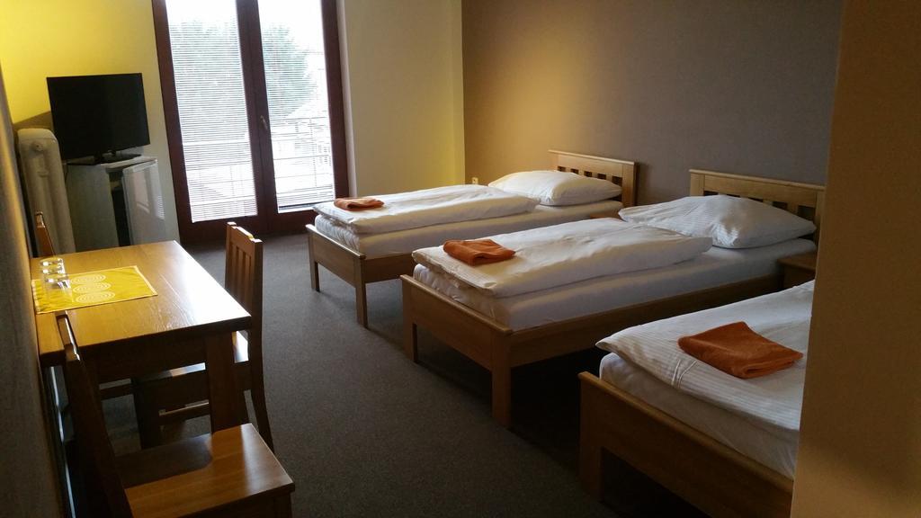 Hotel Koruna Rožnov pod Radhoštěm Δωμάτιο φωτογραφία