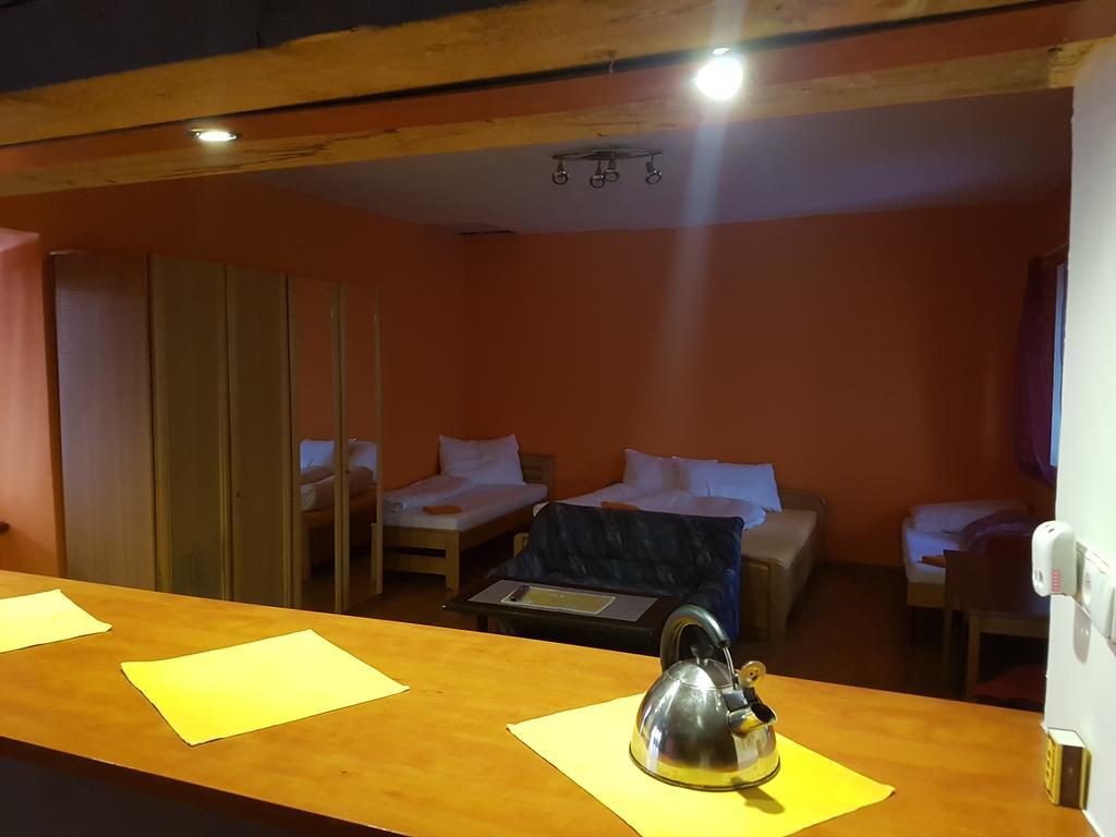 Hotel Koruna Rožnov pod Radhoštěm Εξωτερικό φωτογραφία
